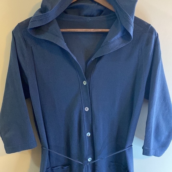 Caposhie| Long Hooded Cardigan Button Up. - Picture 4 of 11